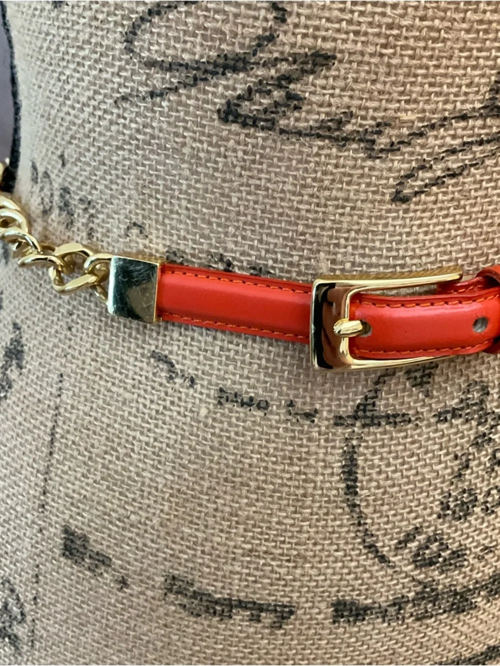 Vintage small comment